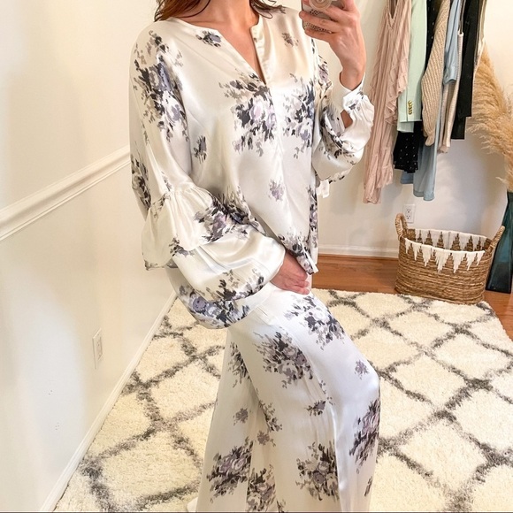 Ganni Cameron Floral Satin Blouse Top & Wide Leg Pant Set  M - Picture 1 of 13
